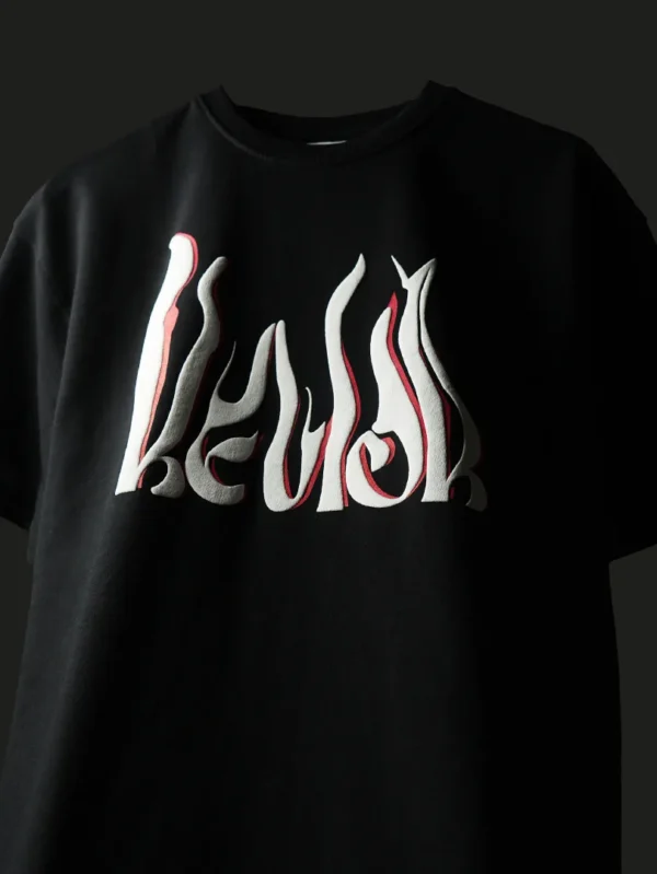 Kevior Essentials - Black Tee